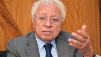 وفاة الفقيه الدستوري الدكتور شوقى السيد متأثرا بإصابته بفيروس كورونا 