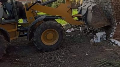 إزالة فورية لـ 4 حالات تعدي على الأراضي الزراعية وأملاك الدولة في الفيوم
