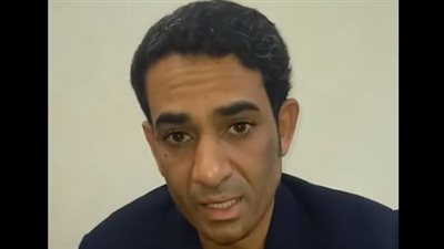 مواطن يستغيث من بطش أشقائه: طمعوا في شقايا وهددوني بخطف ولادي | بث مباشر 