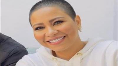 شيرين عبد الوهاب: بشيل شعري على قد الاكتئاب اللي بتعرضله