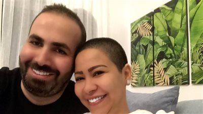 بعد ظهوره مع شيرين.. زوجة يوسف دندش: زوجي حاول قتلي وخنقني بالحمام وأخد أولادي مني |خاص