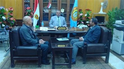 عميد كلية الشريعة والقانون بأسيوط: تفعيل بروتوكول تعاون مع هيئة تعليم الكبار لمشاركة الطلاب