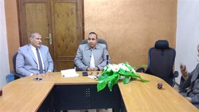 وكيل زراعة الفيوم لـ المزارعين: مكتبي وتليفوني مفتوحين لأي شكوى أو استفسار وسأحل مشاكلكم في أسرع وقت