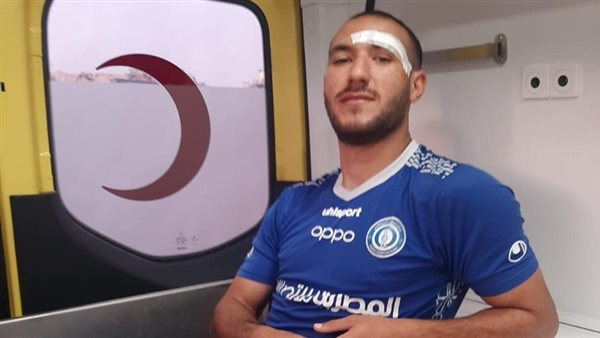 عمرو رضا لاعب الفريق