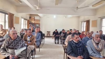 زراعة أسيوط تنظم ندوة إرشادية عن حشرة الحشد الخريفية بمركز صدفا