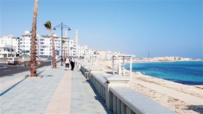 رغم تحذيرات الأرصاد.. سطوع الشمس واستقرار الطقس في مطروح | بث مباشر