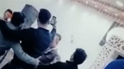 القصة الكاملة لواقعة رقص أحد المدرسين مع الطالبات على مهرجان شيماء بالمنوفية | فيديو