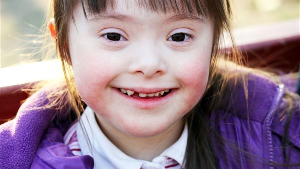 طالبة من ذوي الاحتياجات