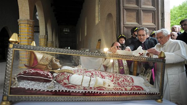 بنديكتوس السادس عشر