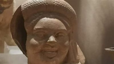 لأول مرة.. متحف تل بسطة يعرض مسرجة على شكل وجه واضح الملامح