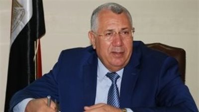 الدكتور رضا محمد علي مديرا لمعهد المحاصيل الحقلية بمركز البحوث الزراعية