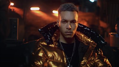 ويجز ردا على انتقاد رامي صبري: أنا بسقف لنفسي لما بسمع الأغاني بتاعتي | فيديو جراف