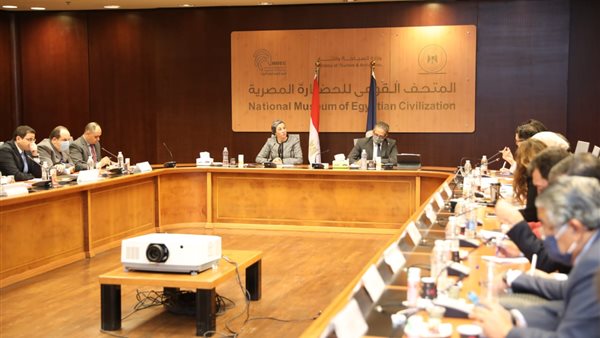 وزيرا البيئة والسياحة