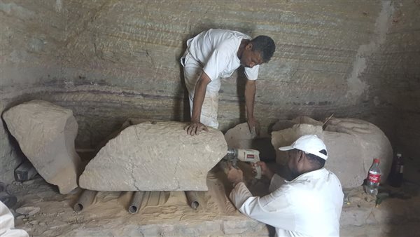 ترميمات مقابر النبلاء