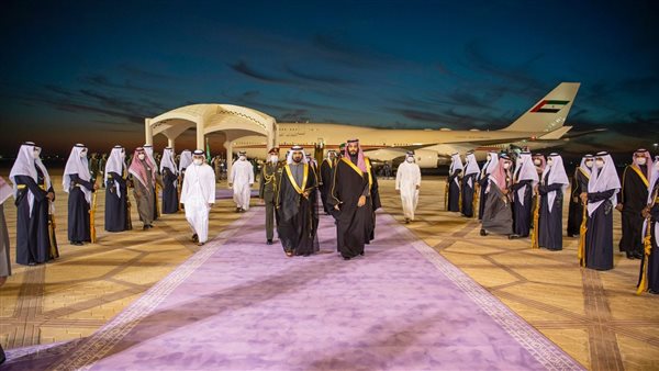 محمد بن سلمان يستقبل