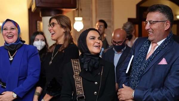 سحر نصر بالحجاب 