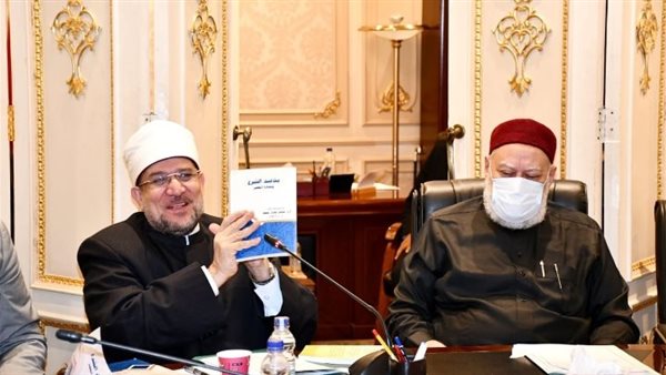 وزير الأوقاف أمام