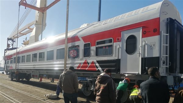 جانب من عملية تفريغ