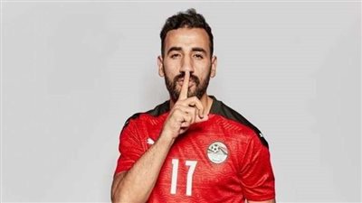 رئيس الجهاز الطبي لبيراميدز يتواصل مع مهند لاشين بعد إصابته في منتخب مصر