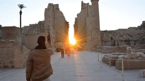  تعامد الشمس على