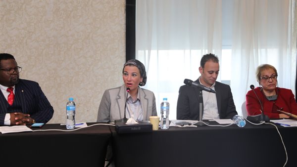 وزيرة البيئة 