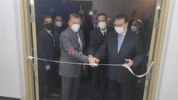 رئيس جامعة عين شمس