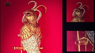 متحف المجوهرات الملكية يعرض بروش على شكل ببغاء