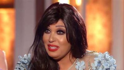 بتحسد عشان دمي خفيف.. أبرز تصريحات فيفي عبده في برنامج حبر سري