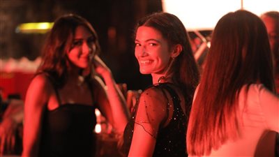 تارا عماد.. هل تنقلب عليها نيتها الطيبة في مسلسل ستات بيت المعادي؟