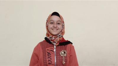  بصوتها العذب.. طفلة تجيد الإنشاد والمديح النبوي بسوهاج