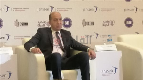 الدكتور حسين الأمين-