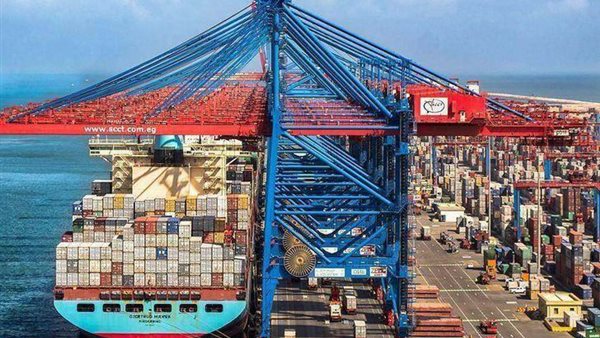 ميناء شرق بورسعيد