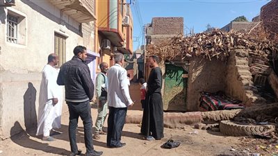 انهيار جزئي بمنزلين دون وقوع إصابات في قنا | صور