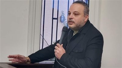 تامر عبد المنعم يفتتح ابدأ حلمك السينما بين يديك بمكتبة البحر الأعظم