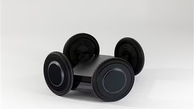 ابتكار روبوت بـ 4 عجلات يحمل المشروبات للأطفال |صور