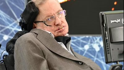 ستيفن هوكينج على حق.. الثقوب السوداء الكونية تكونت بعد الانفجار العظيم |صور