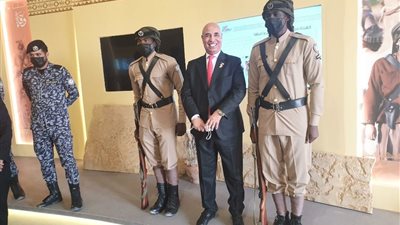 تفاصيل زيارة الجالية المصرية لمعرض وزارة الداخلية السعودية بمهرجان الملك عبدالعزيز للإبل 