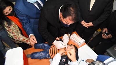  انطلاق الحملة القومية للتطعيم ضد مرض شلل الأطفال 