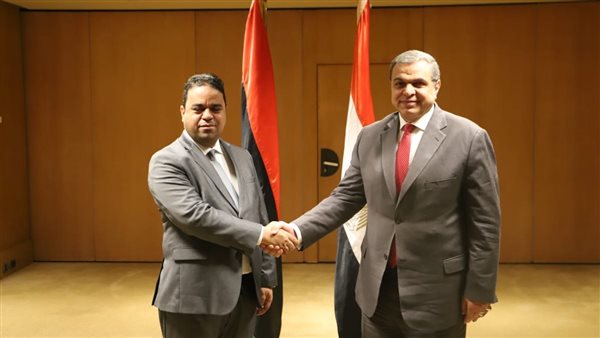 وزير القوى العاملة