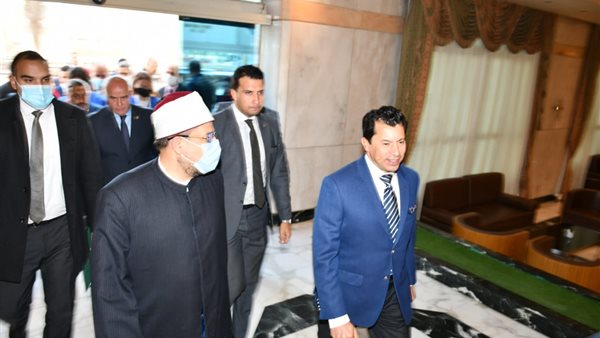 الدكتور محمد مختار