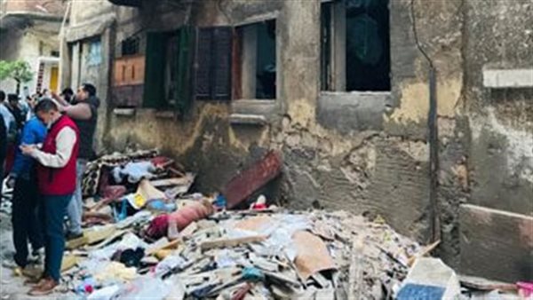 انهيار أجزاء من عقار