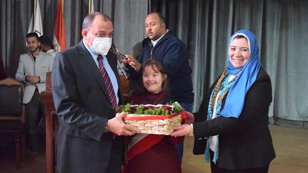 رئيس جامعة بني سويف