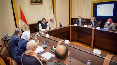  الصحة تشدد على زيادة الإنتاج المحلي من الأجهزة الطبية  