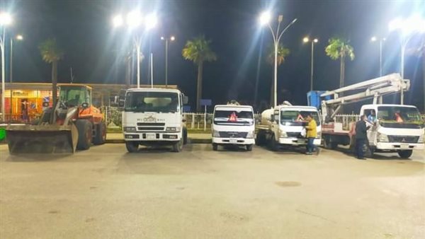 اصطفاف المعدات تحسبًا