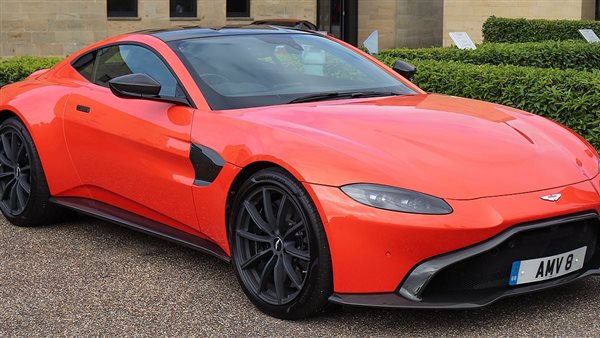 أستون مارتن فانتاج