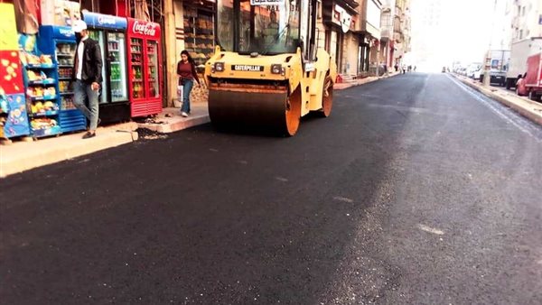  أعمال الرصف بشارع