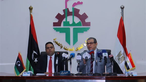 وزير القوى العاملة