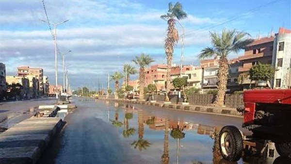 مياه الأمطار بشوارع