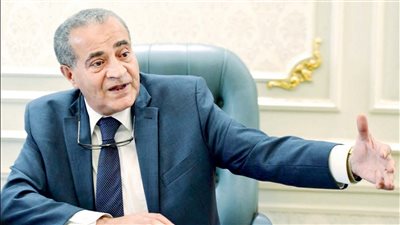 لو محركتش الأسعار سيحترق الجميع.. وزير التموين يكشف أسباب زيادة سعر السكر 