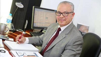 جمال الليثي رئيسا لغرفة صناعة الأدوية وأرمانيوس والخولي وكيلين